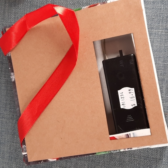 Winter Snowman Canvas Lighted Flickering Snowflake LED Ornament Picture - Picture 4 of 7